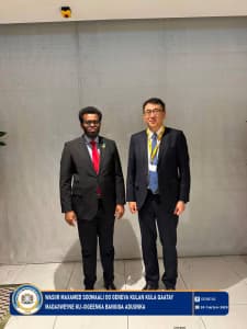 Wasiir Soomaali oo kulan la yeeshay Bangiga Adduunka