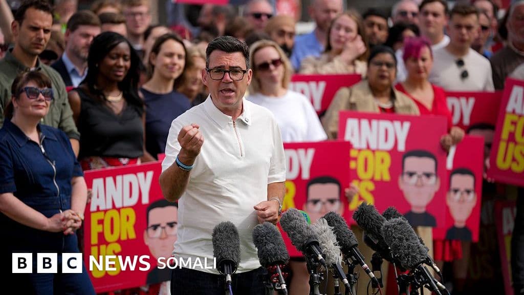 Waa kuma Andy Burnham, ninka la filayo in uu noqdo ra'iisul wasaaraha cusub ee Ingiriiska?