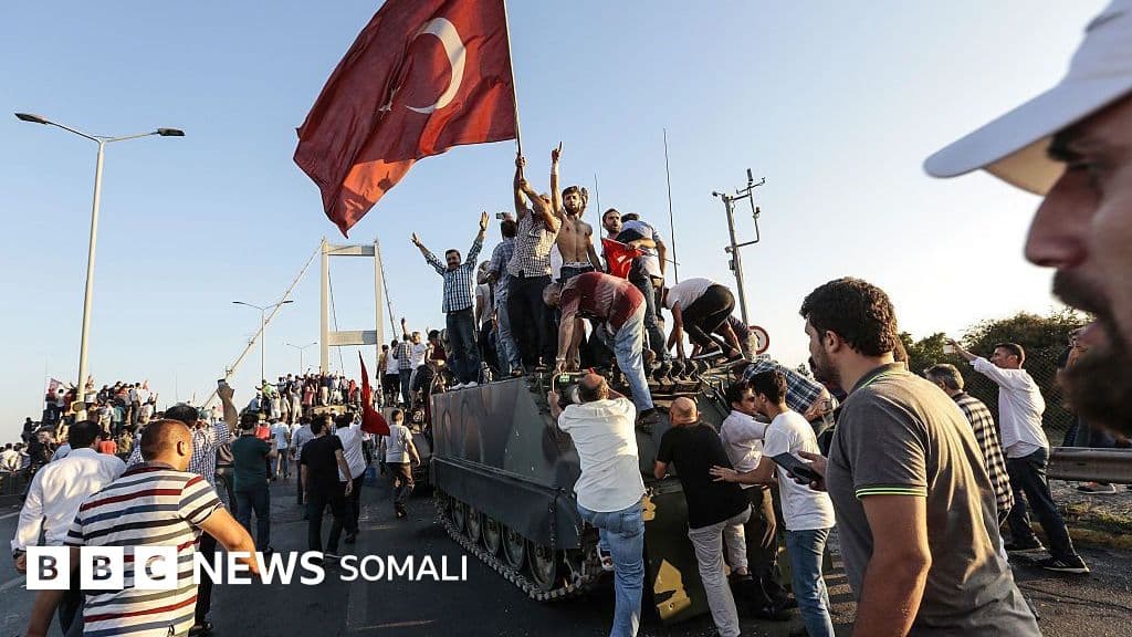 Afgambigii badalay dal dhan; sida Erdogan u qaabeeyay Turkiga muddo toban sano ah