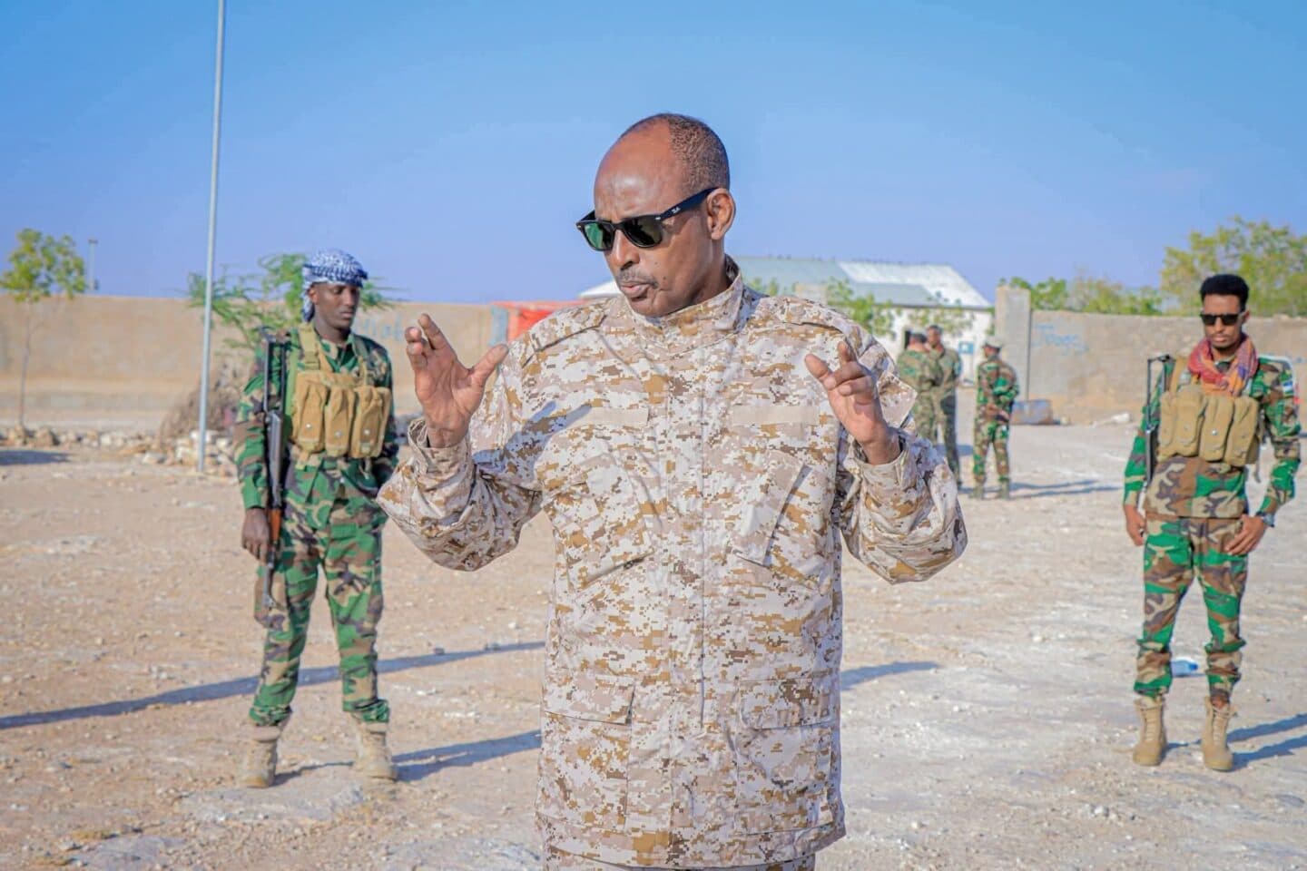 Gen. Jimcaale oo yimid Garoowe